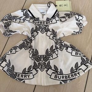NWT Burberry baby dress White and Black Logo Shirt